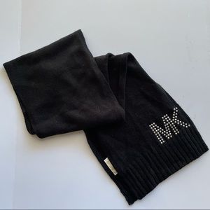 MICHAEL Michael Kors Black 100% Acrylic Scarf